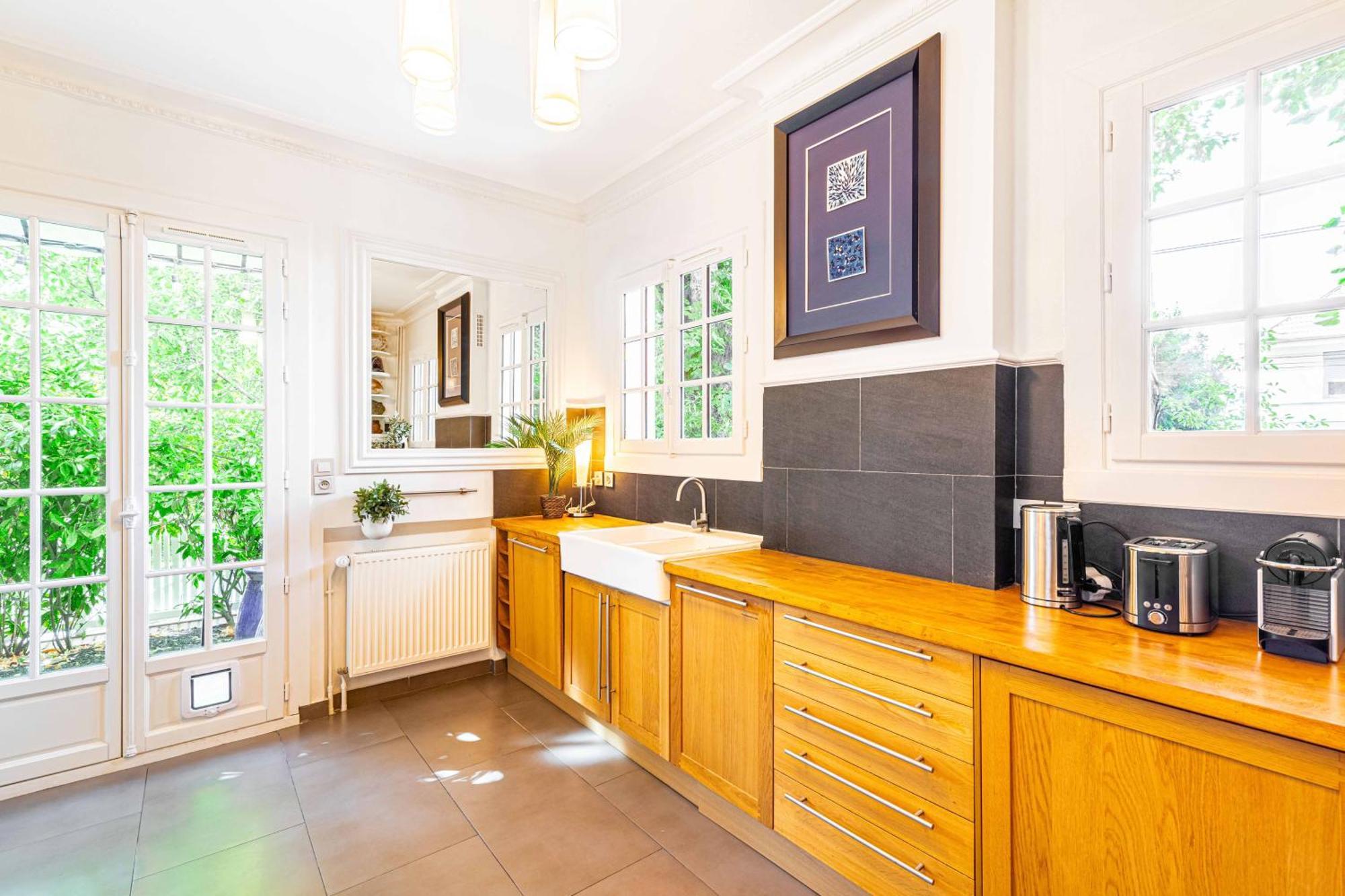 Grand & Classy Apartment With Private Garden, Villa Des Ammonites Медон Екстер'єр фото